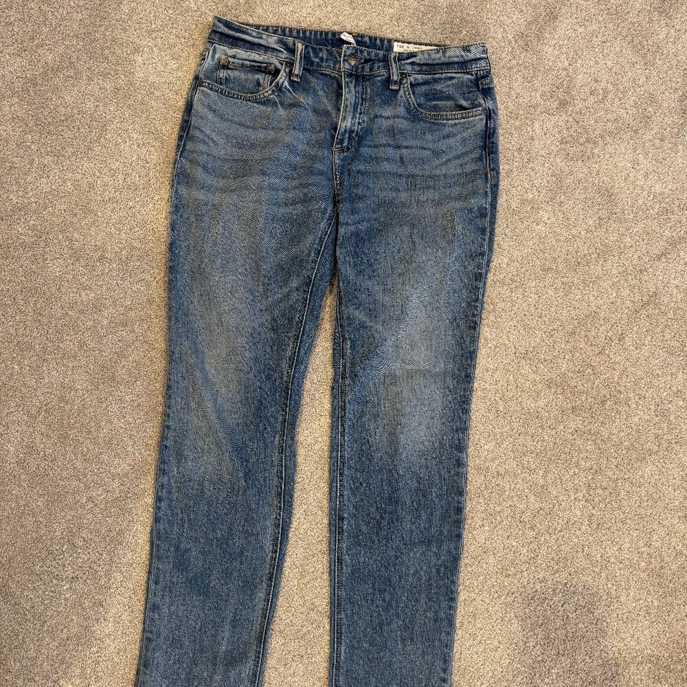 Rag & Bone Dre low rise slim boyfriend jean. Size 26